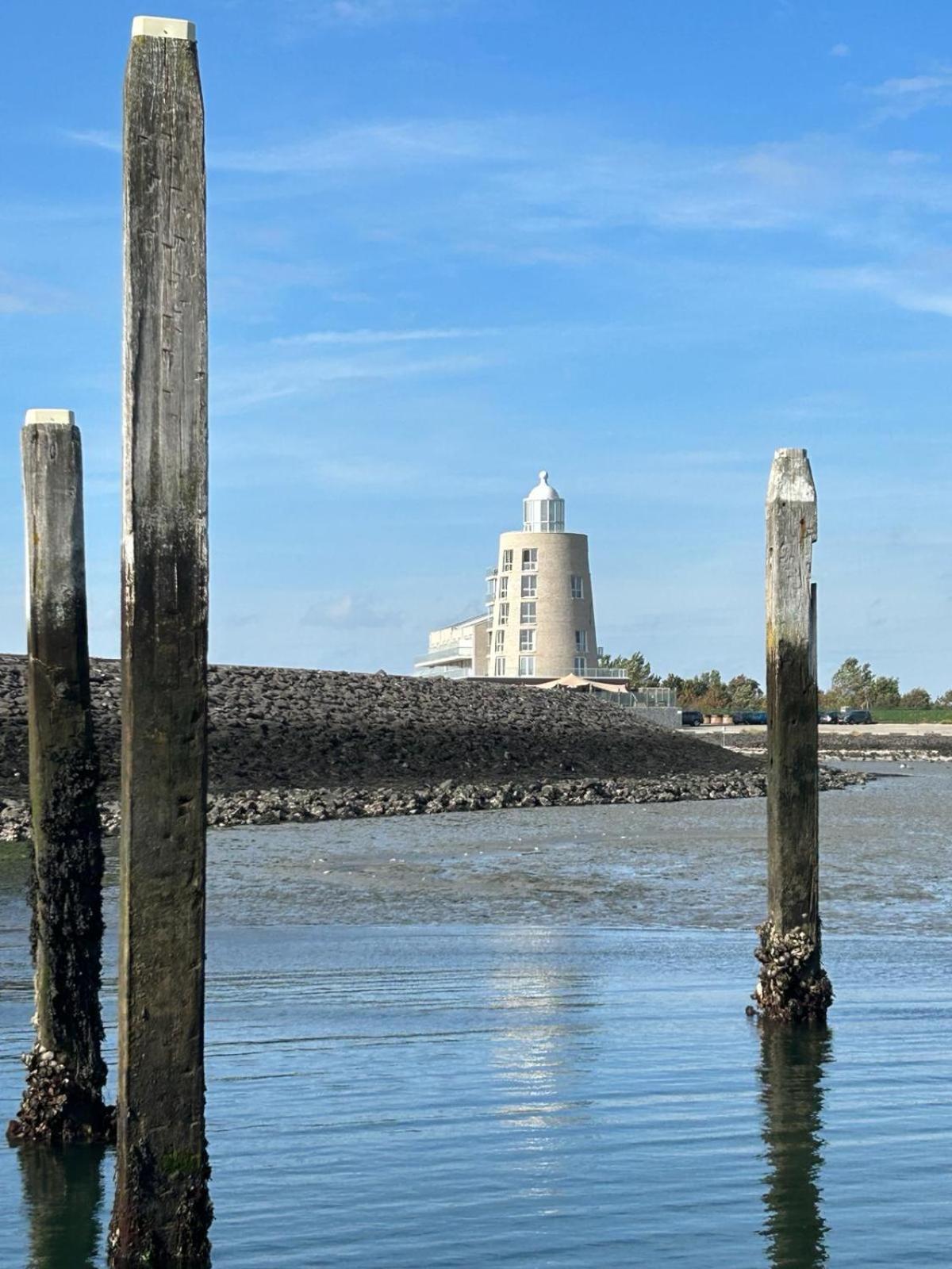 Oosterschelde Lodge Met Veel Privacy En Dicht Bij Het Water Scherpenisse Екстер'єр фото