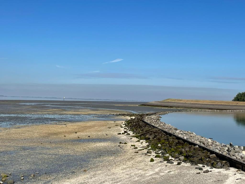 Oosterschelde Lodge Met Veel Privacy En Dicht Bij Het Water Scherpenisse Екстер'єр фото